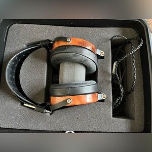 Audeze LCD 2 Rosewood Planar Magnetic Headphones
